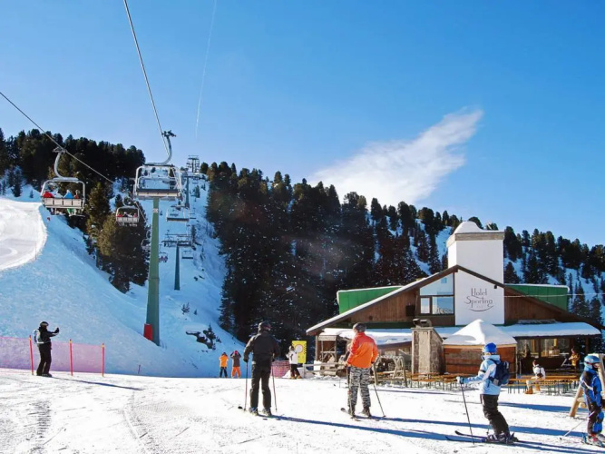 Hotel Sporting Cermis