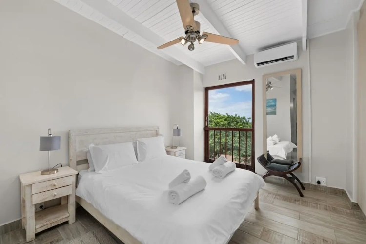3 Bedrooms Villa