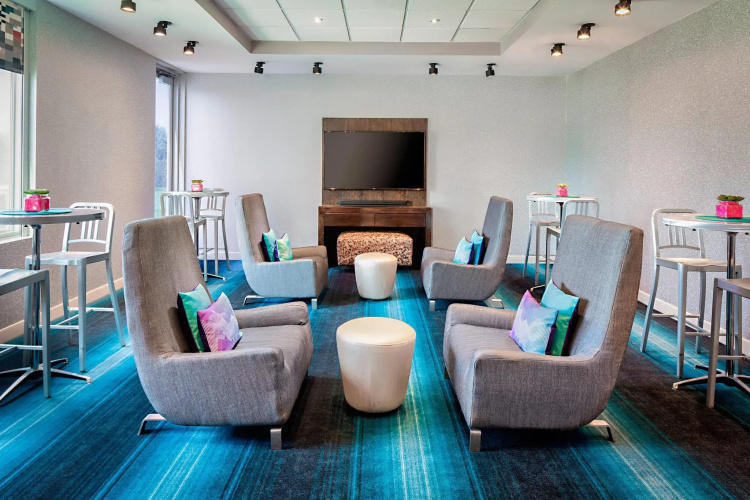 Aloft Plano