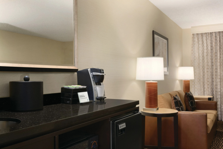 Embassy Suites by Hilton Piscataway Somerset photo 6