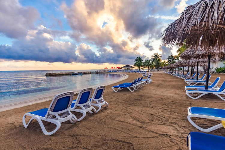 Decameron Club Caribbean Runaway Bay, Ramada All Inclusive photo 28
