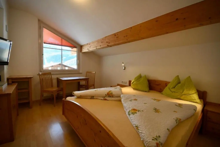 Standard Double room with lake view