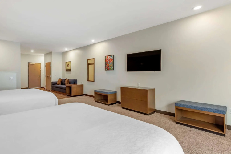The Cranberry, Ascend Hotel Collection