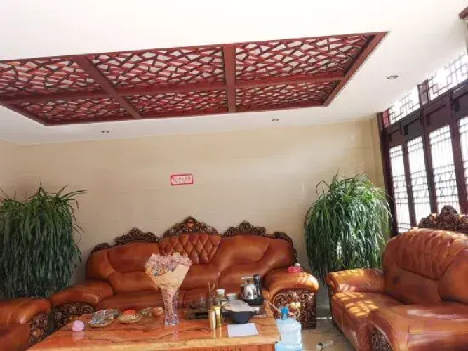 Red Clay Image Hotel Kunming