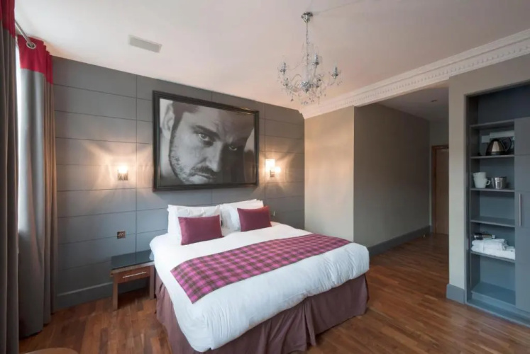 Angel's Share Hotel