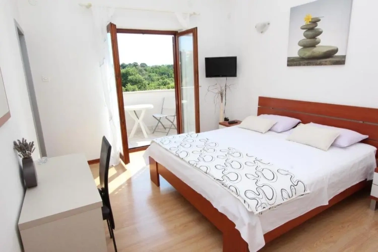 Standard Double room with balcony