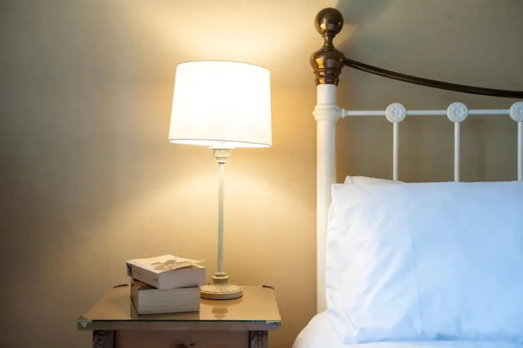JOIVY 1-Bed Flat In Edinburgh Old Town