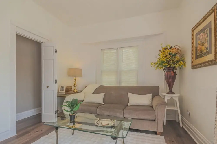 Comfy One Bed Apartment in Forest Park