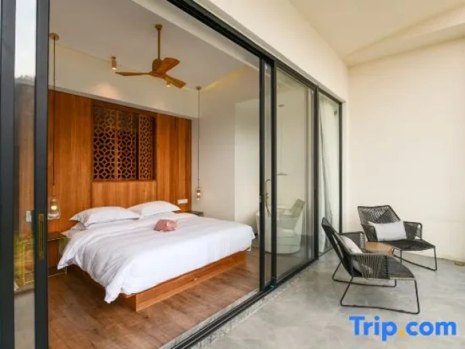 Grand Family Suite with balcony and with panoramic view