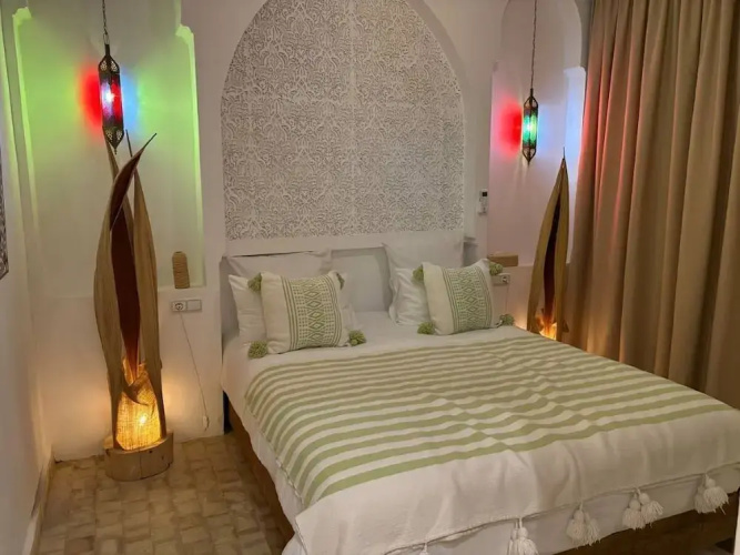 Beautiful Arab House With Swimming Pool