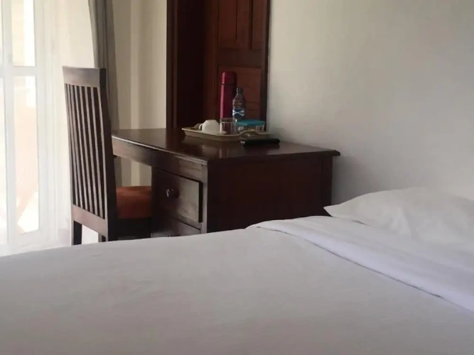 Superior room with pool view