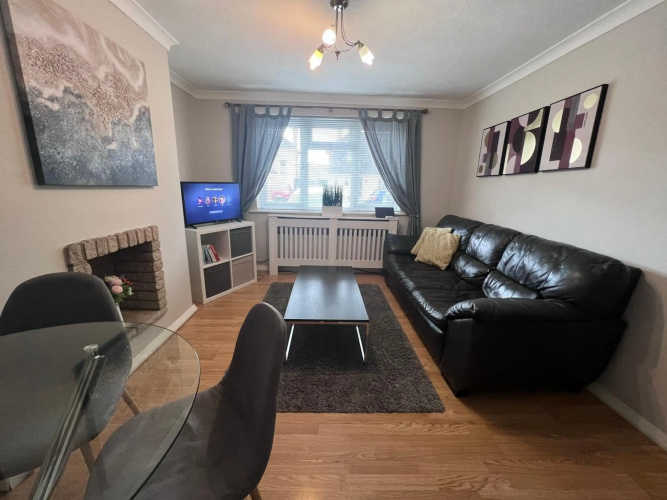 Onslow Maisonette
