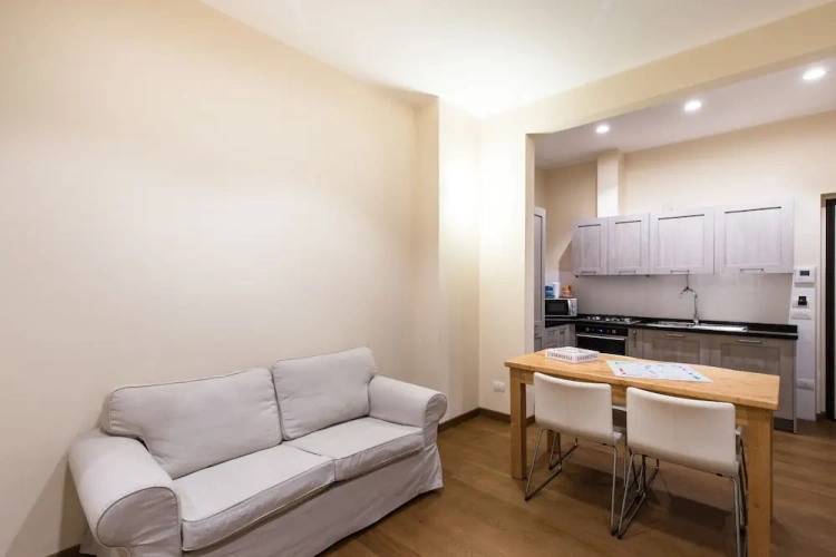 2 Bedrooms Apartment with balcony