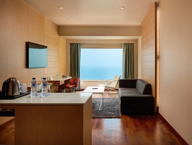 Executive Double Suite with ocean view