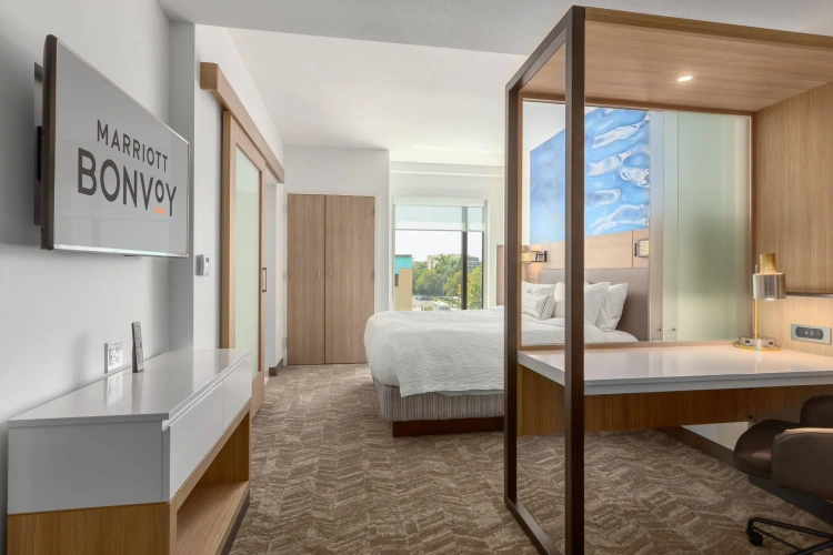 Double Suite