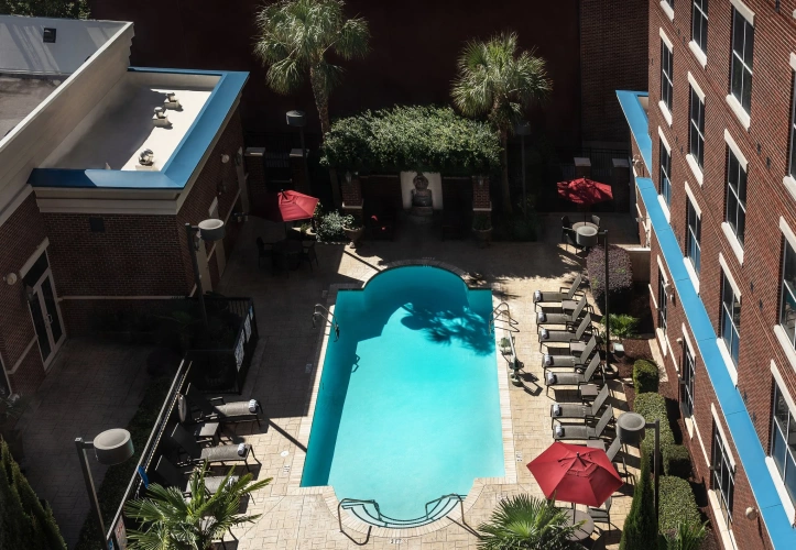 Standard Double room with pool view