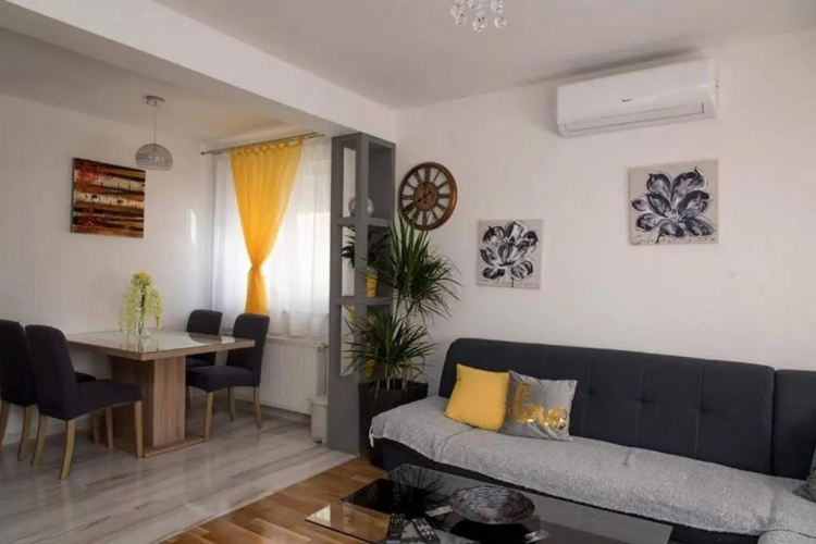 Apartments Oaza
