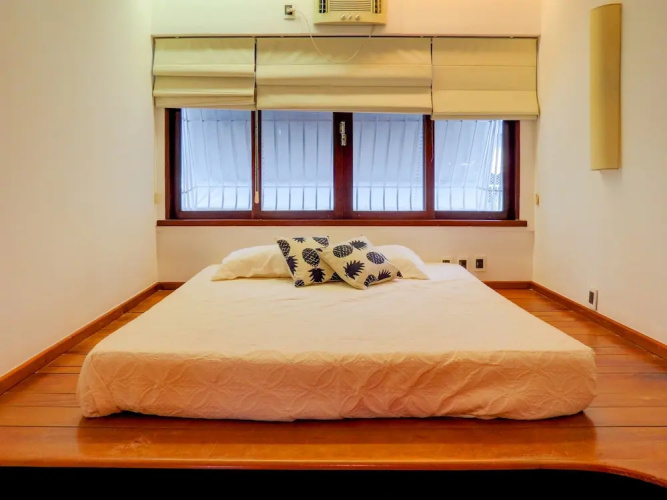 LinkHouse Amazing Spacious