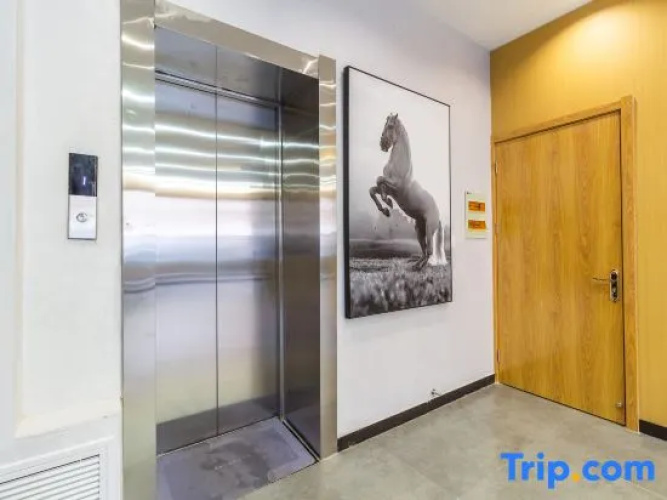Junyi Chain Hotel (Anxin Hot Spring Garden)