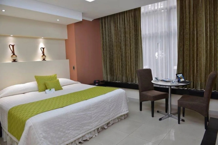 Hotel Ramada