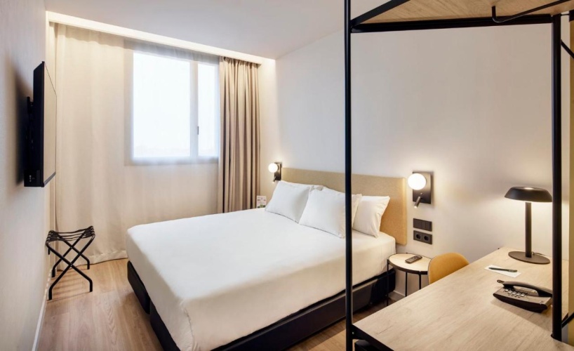 Sercotel Barcelona El Prat photo 9