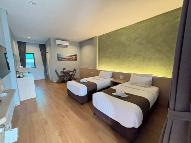 Standard Twin room