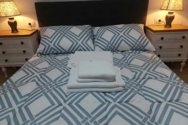 3 Bedrooms Apartment