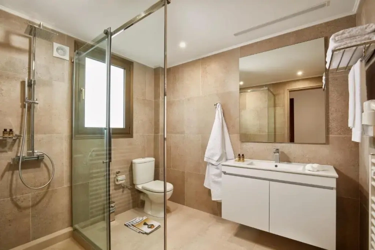 2 Bedrooms Suite