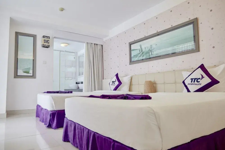 Silver Beach Resort Ke Ga