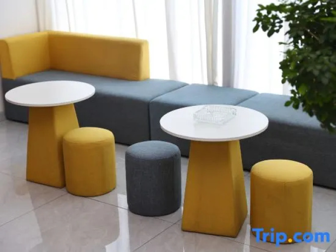 Tiantian Youpin Hotel