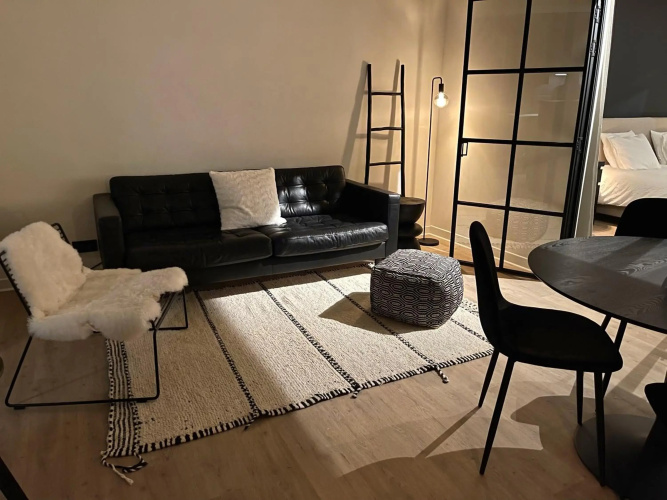 Unique luxury apartment with cosy garden!
