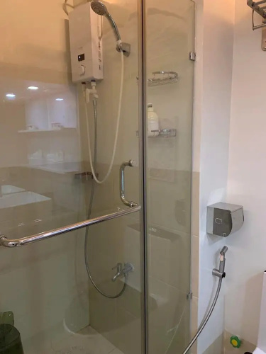 OYO 936 Yumis Condotel Trees Residences