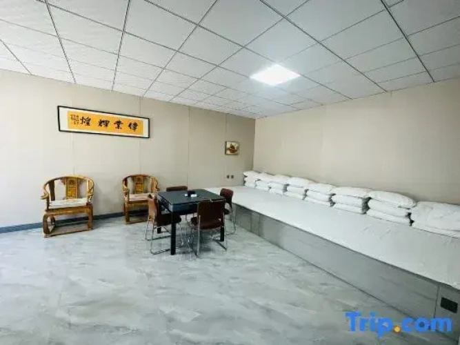 2 Bedrooms Suite