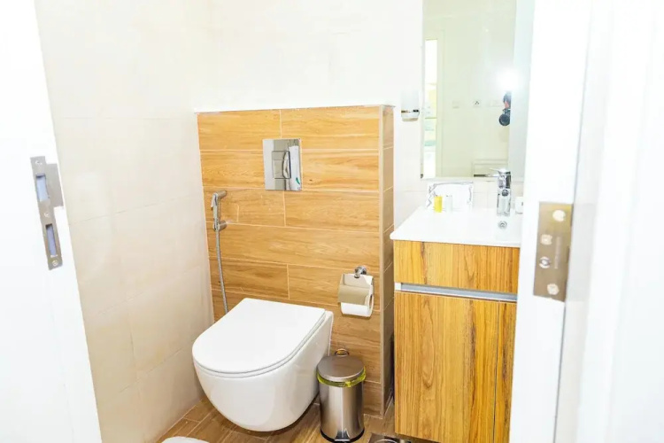 Bloomfields Spacious 2BR Duplex in Oasis