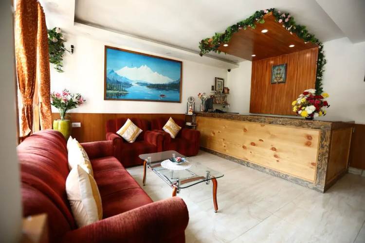 Hotel Natraj Pure Veg