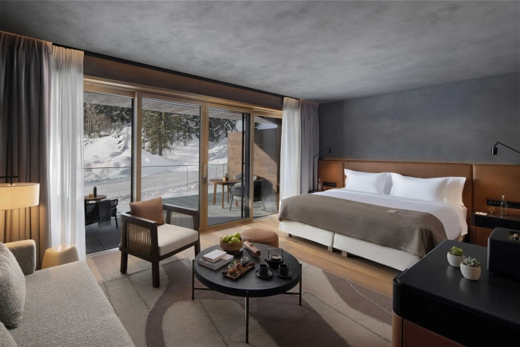 Superior room