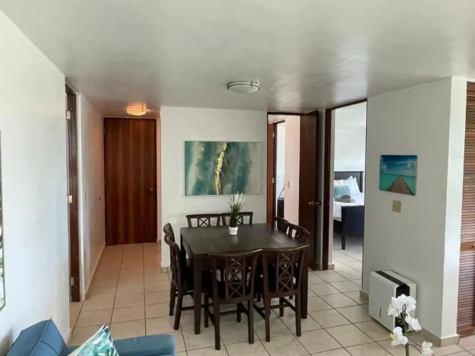 2 Bedrooms Apartment