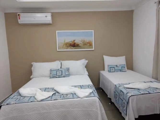 Standard Triple room