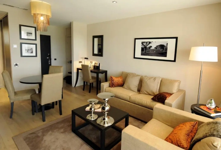 Deluxe Suite with view