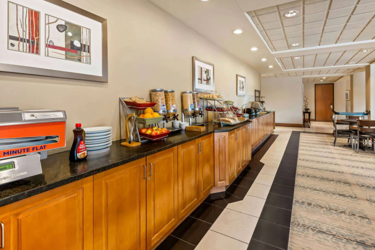 Wingate by Wyndham Calgary South photo 26