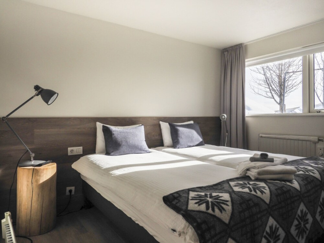 Farmhouse Lodge