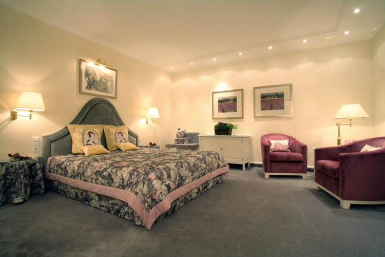 Romantik Berghotel Astenkrone