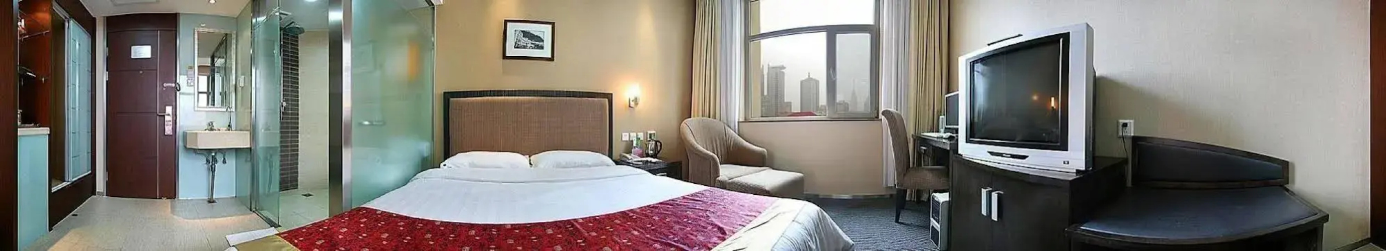Hirun Jinan International