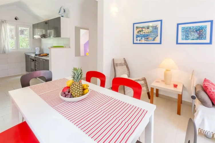 Apartment Ante