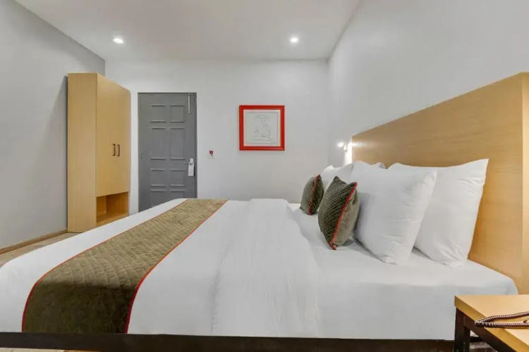 OYO Townhouse 204 Sector 49
