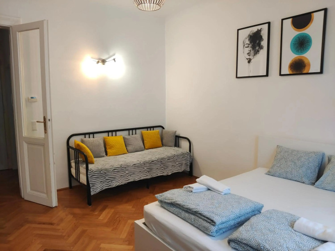 Mariahilfer Apartment