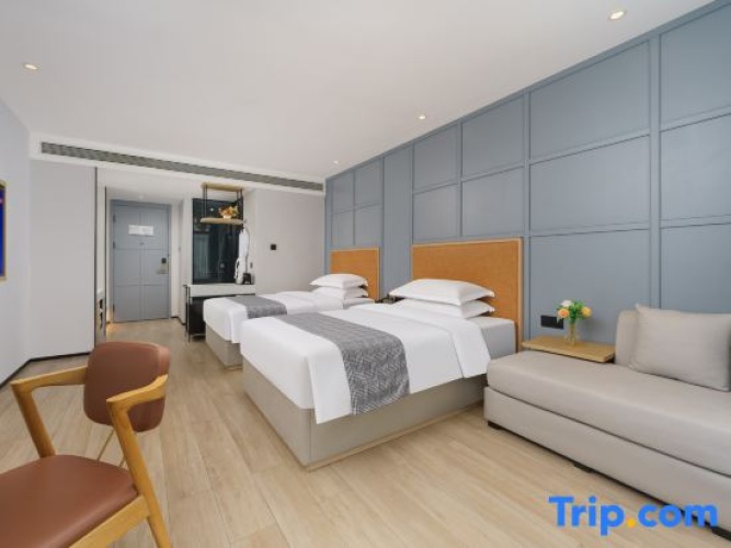 Standard Double room with view