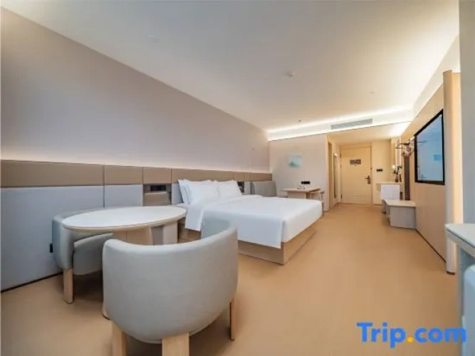 Standard Double room with view