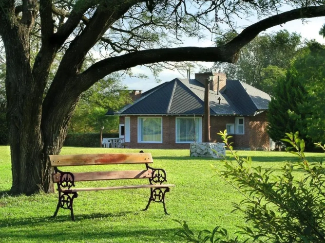 2 Bedrooms Chalet