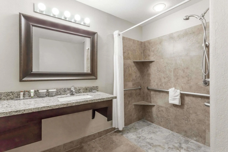 Metro Chandler Extended Stay
